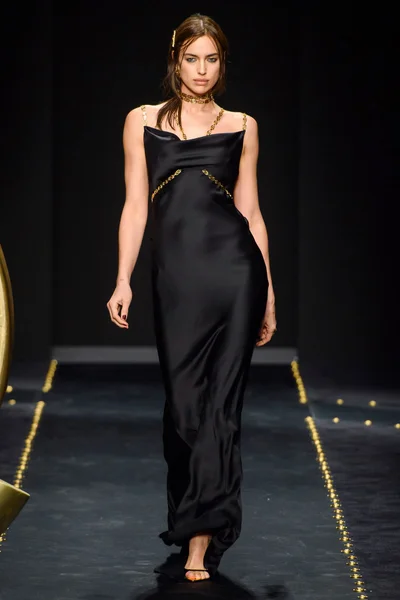 Look 60
